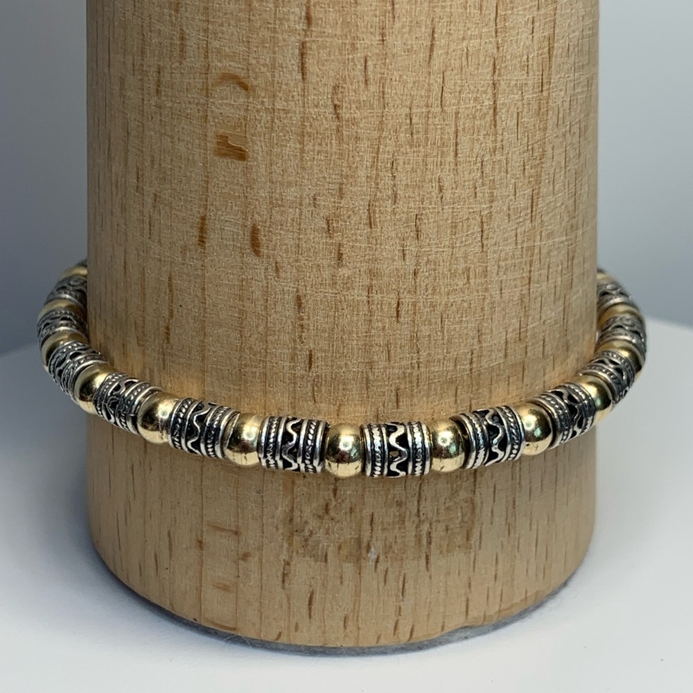Artisan Black and Gold Beaded Bracelet